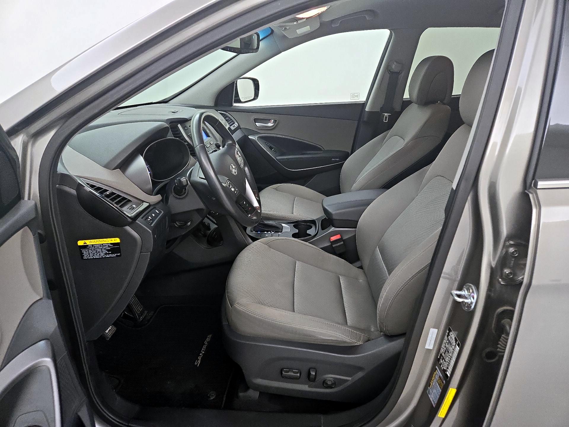 Thumbnail: 2013 Hyundai Santa Fe - 11