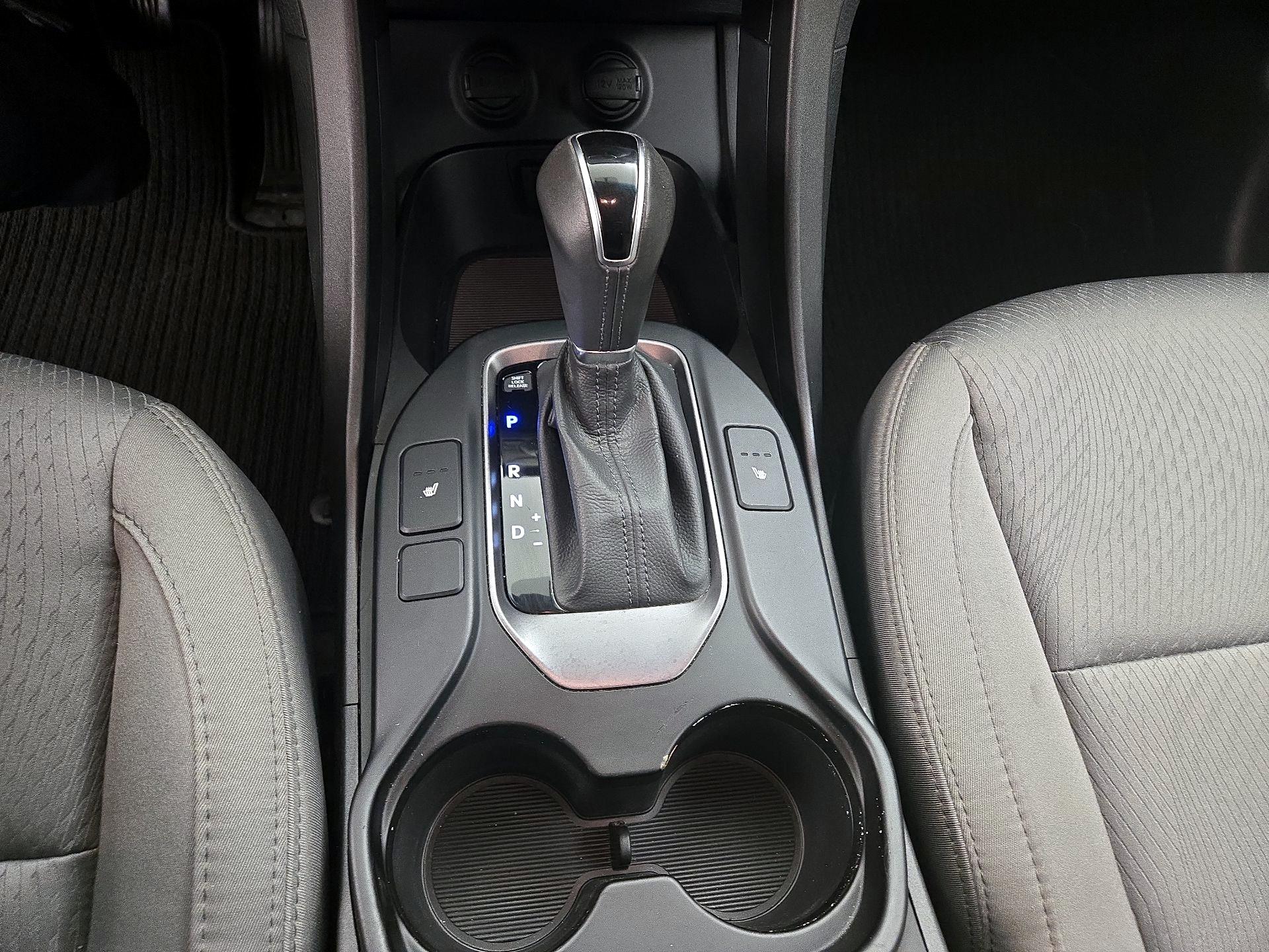 Thumbnail: 2013 Hyundai Santa Fe - 16