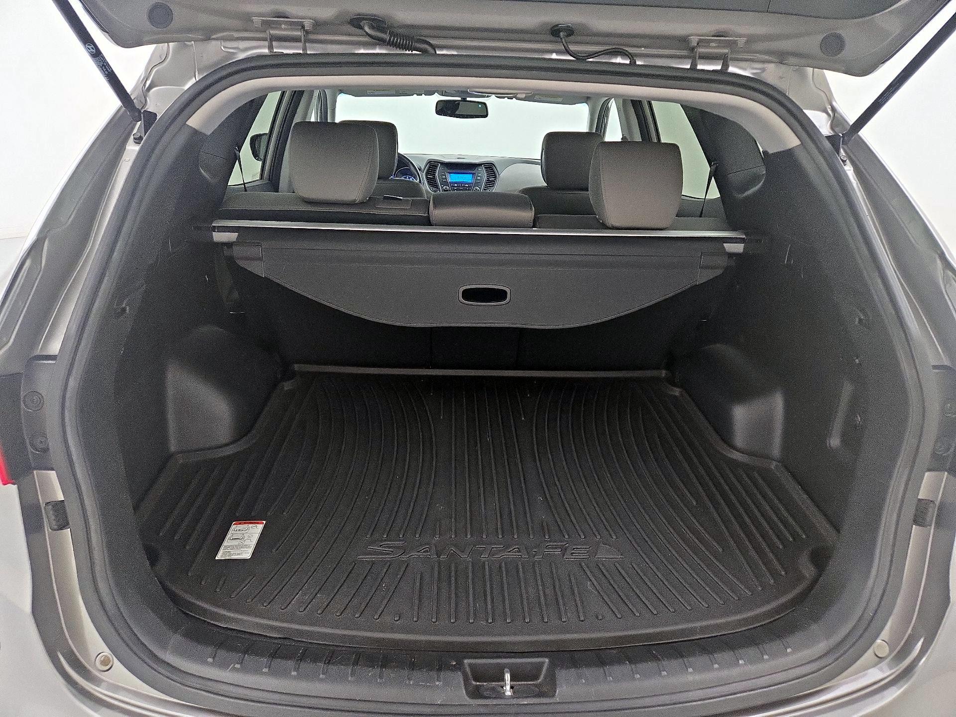 Thumbnail: 2013 Hyundai Santa Fe - 19
