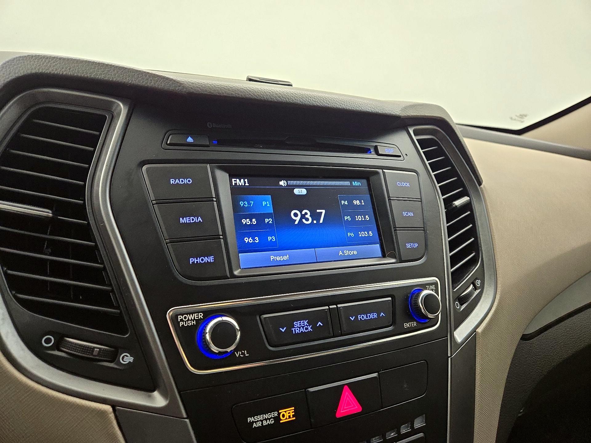 Thumbnail: 2018 Hyundai Santa Fe - 15