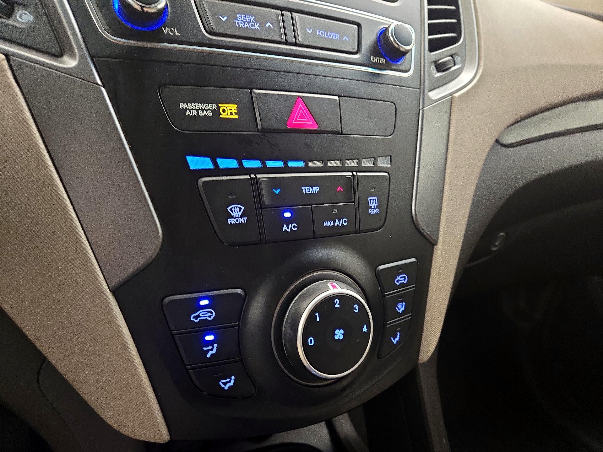 Thumbnail: 2018 Hyundai Santa Fe - 16