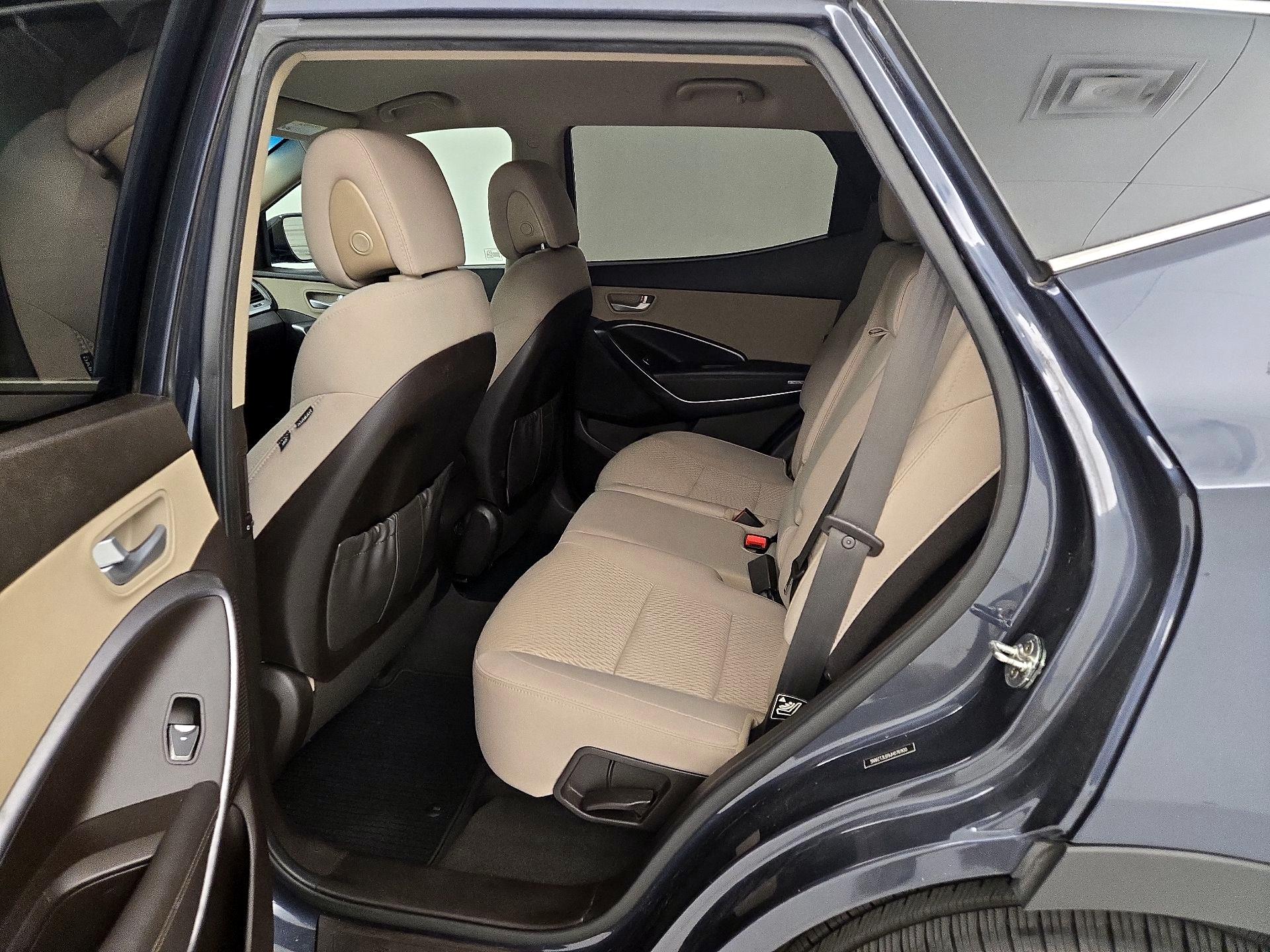 Thumbnail: 2018 Hyundai Santa Fe - 19