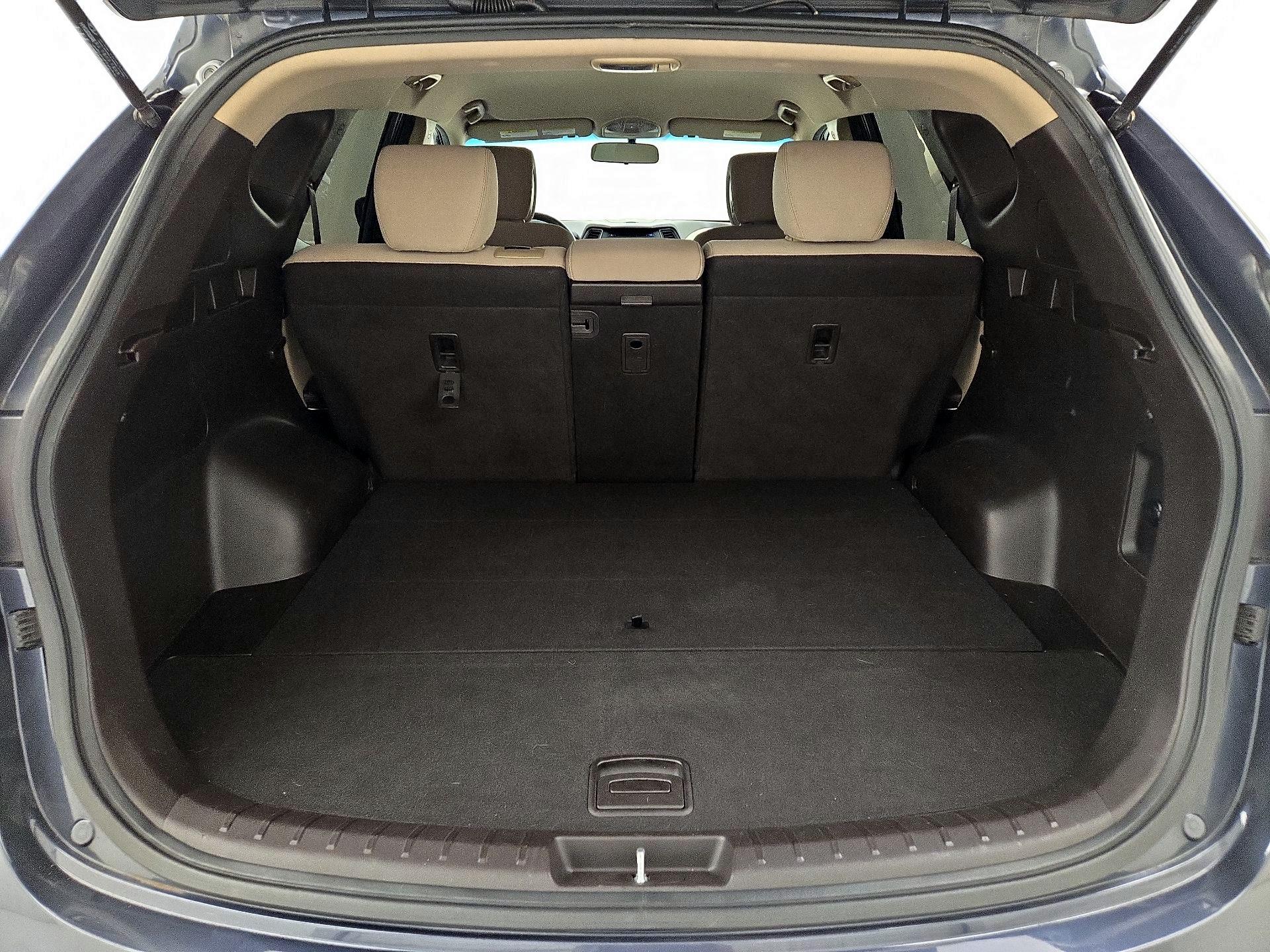 Thumbnail: 2018 Hyundai Santa Fe - 20