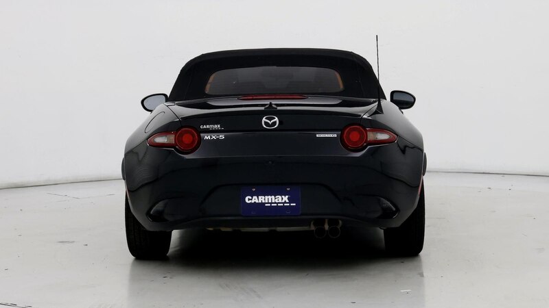 2020 Mazda MX-5 Miata Club 6