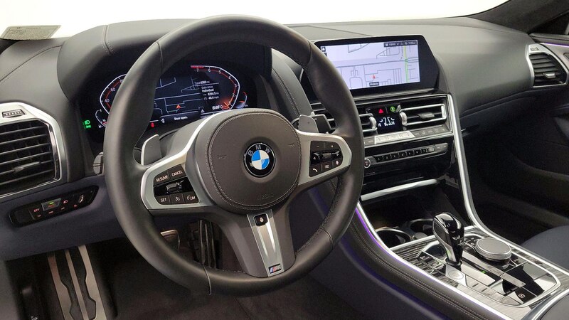 2022 BMW 8 Series 840i 9