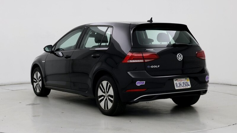 2019 Volkswagen Golf SE 2