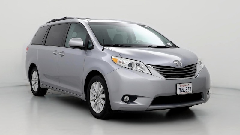 2013 Toyota Sienna XLE Hero Image