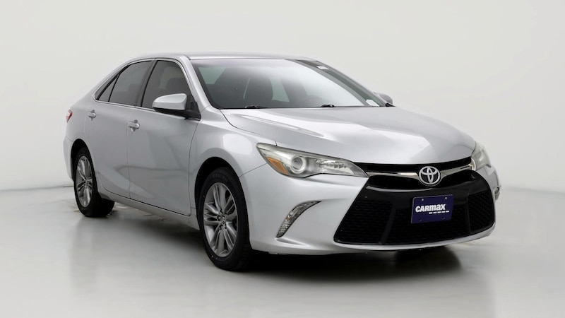 2015 Toyota Camry SE Hero Image