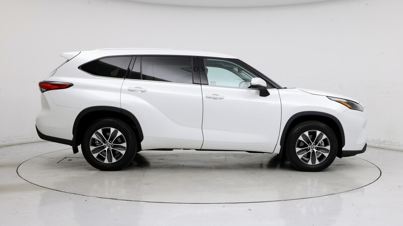 2022 Toyota Highlander XLE 7