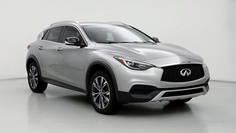 2018 INFINITI QX30 Luxe Hero Image