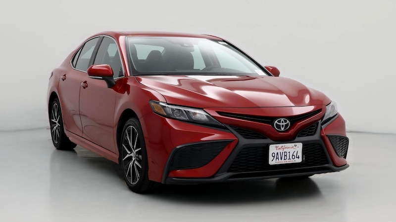 2022 Toyota Camry SE Hero Image