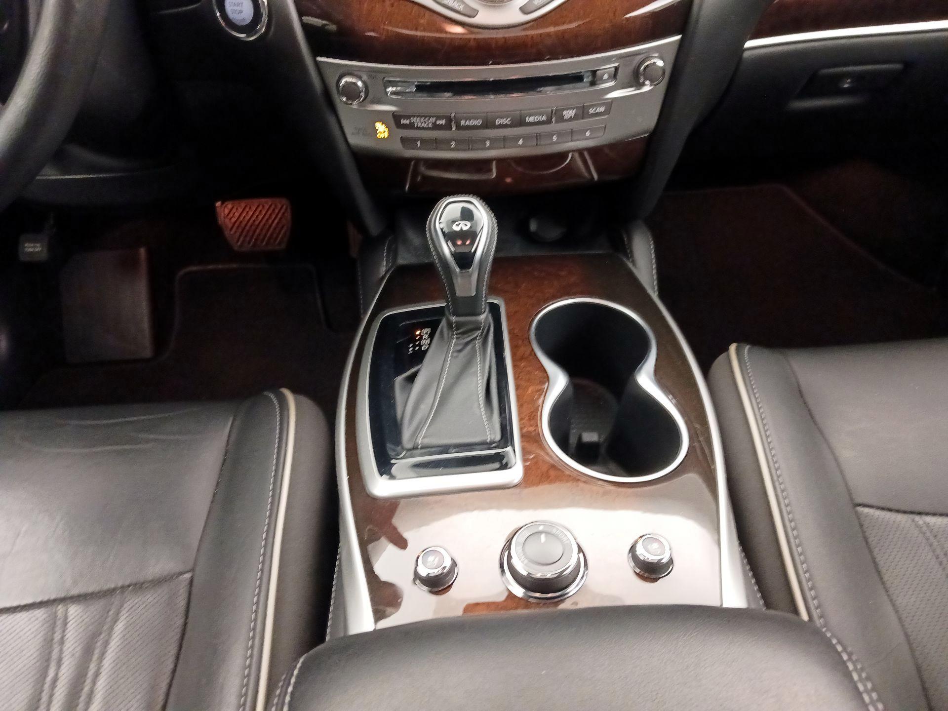 Thumbnail: 2019 INFINITI QX60 - 18