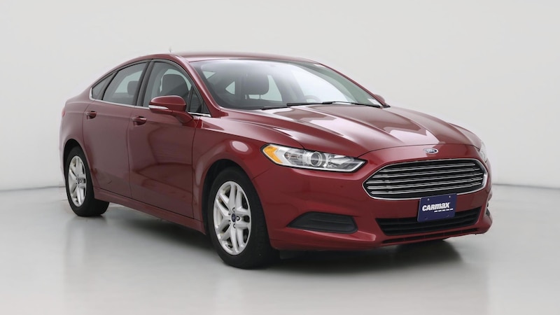 2014 Ford Fusion SE Hero Image
