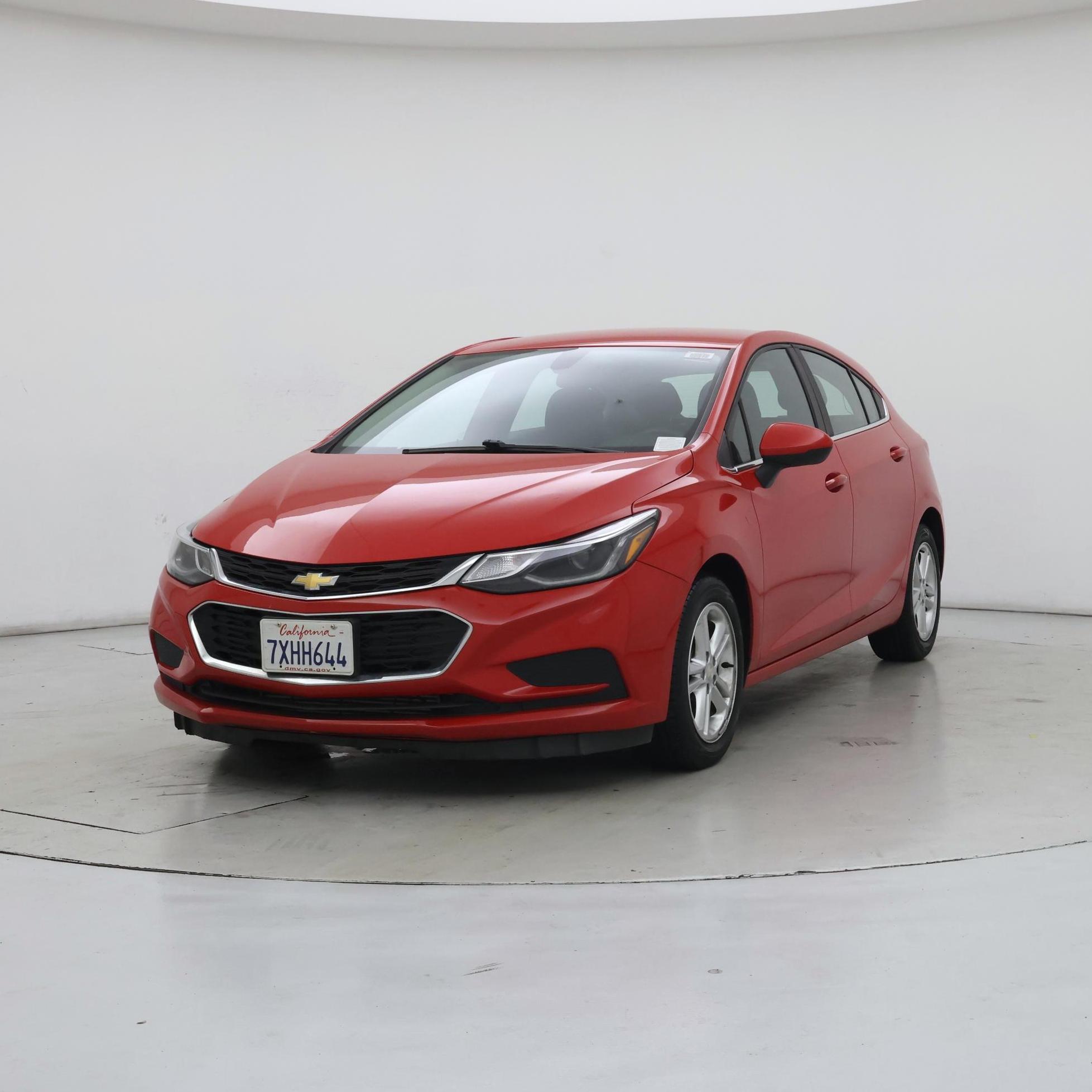 Thumbnail: 2017 Chevrolet Cruze - 4
