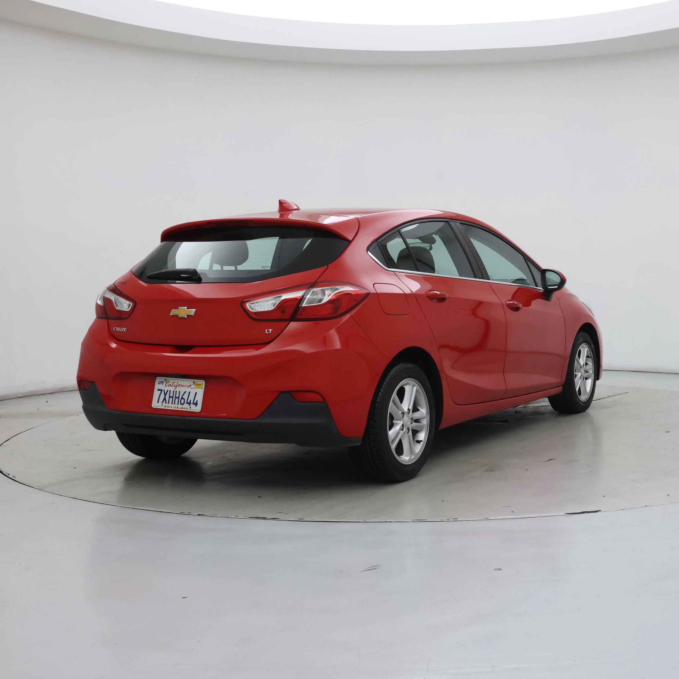 Thumbnail: 2017 Chevrolet Cruze - 8