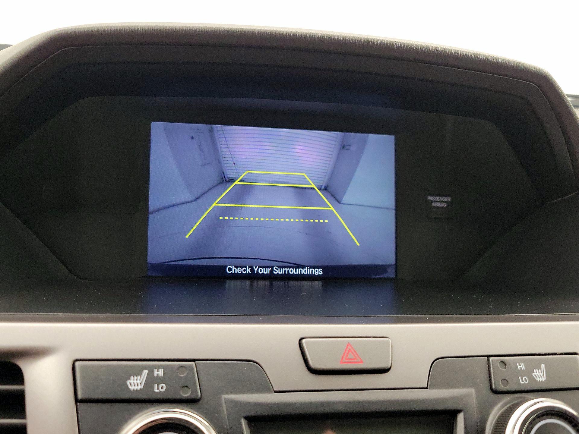 Thumbnail: 2015 Honda Odyssey - 14