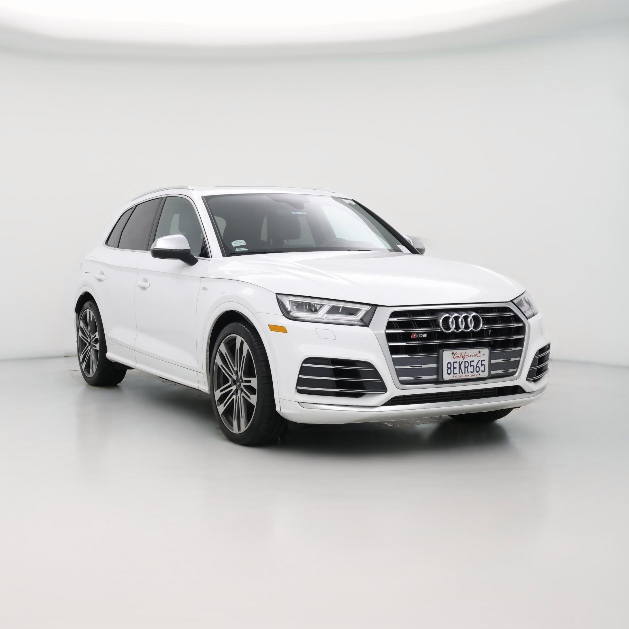 Thumbnail: 2018 Audi SQ5 - 1