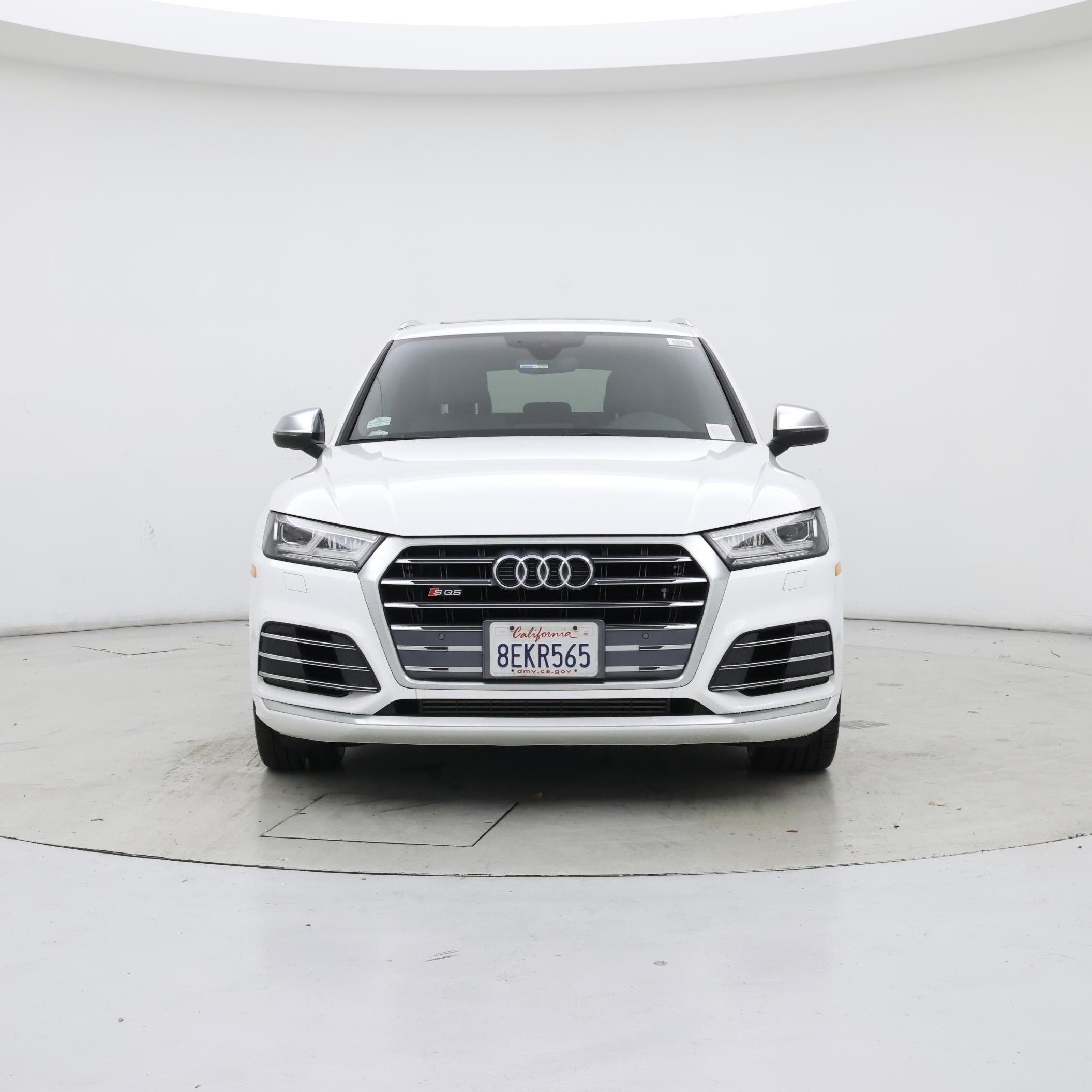 Thumbnail: 2018 Audi SQ5 - 5