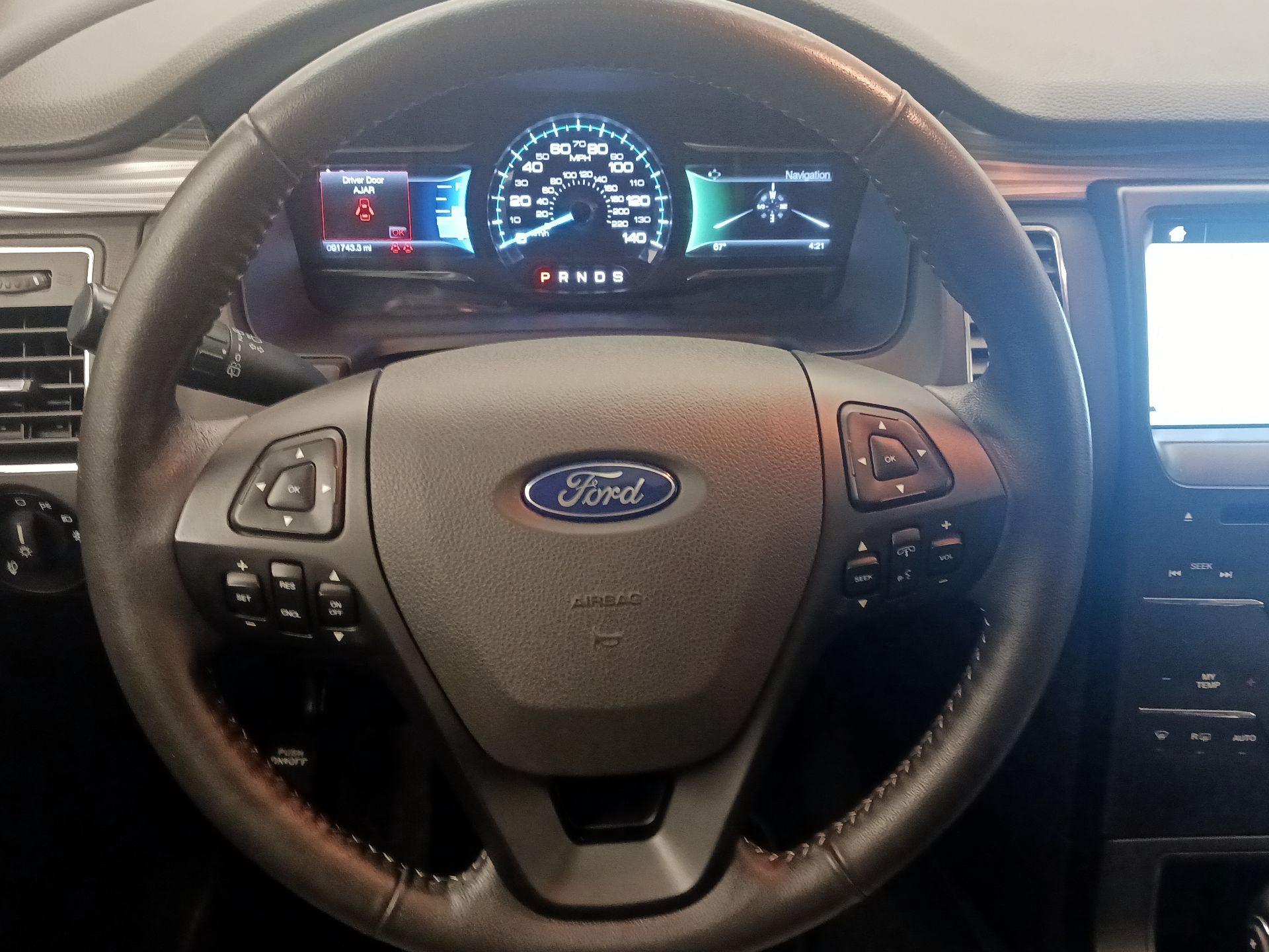 Thumbnail: 2016 Ford Flex - 10