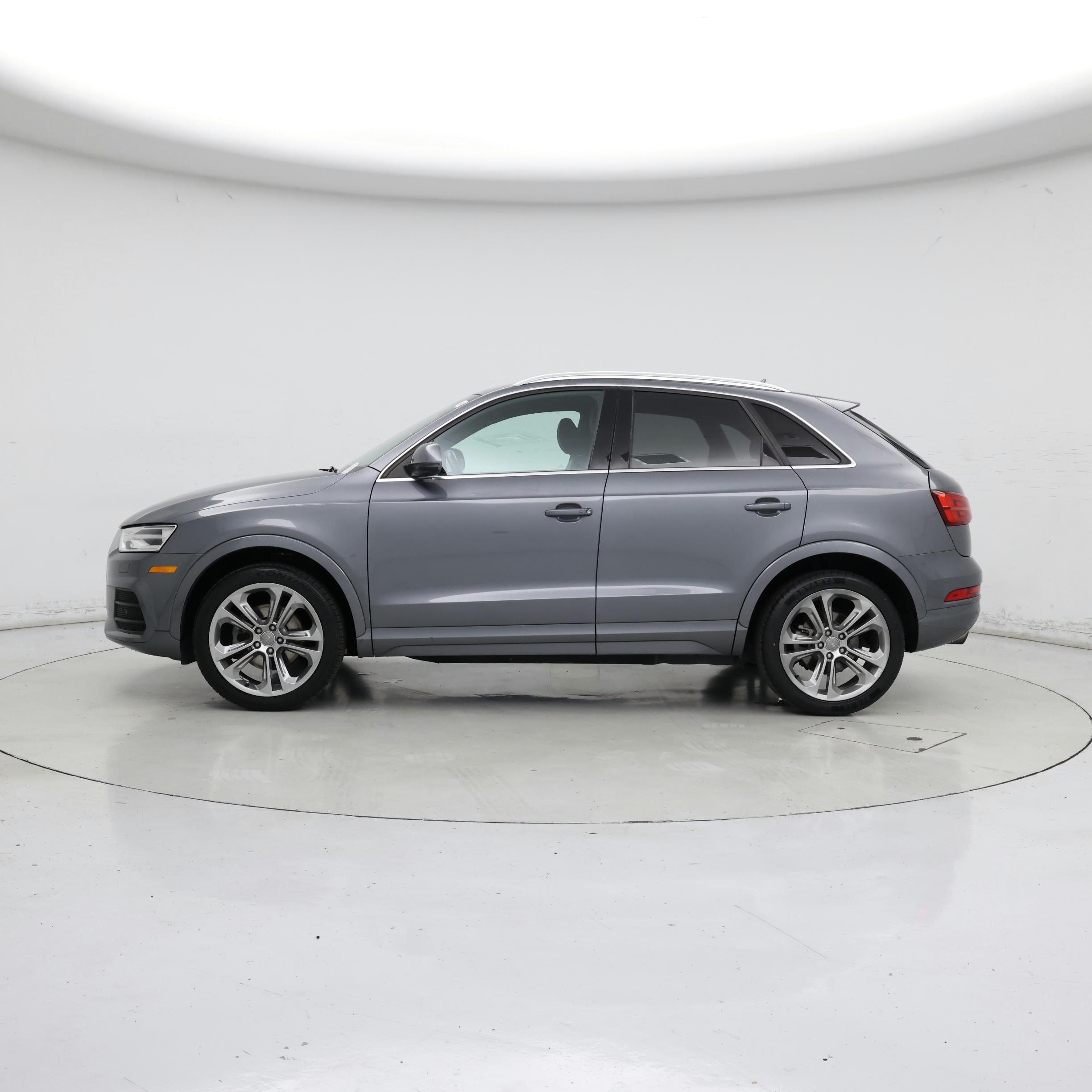 Thumbnail: 2016 Audi Q3 - 3