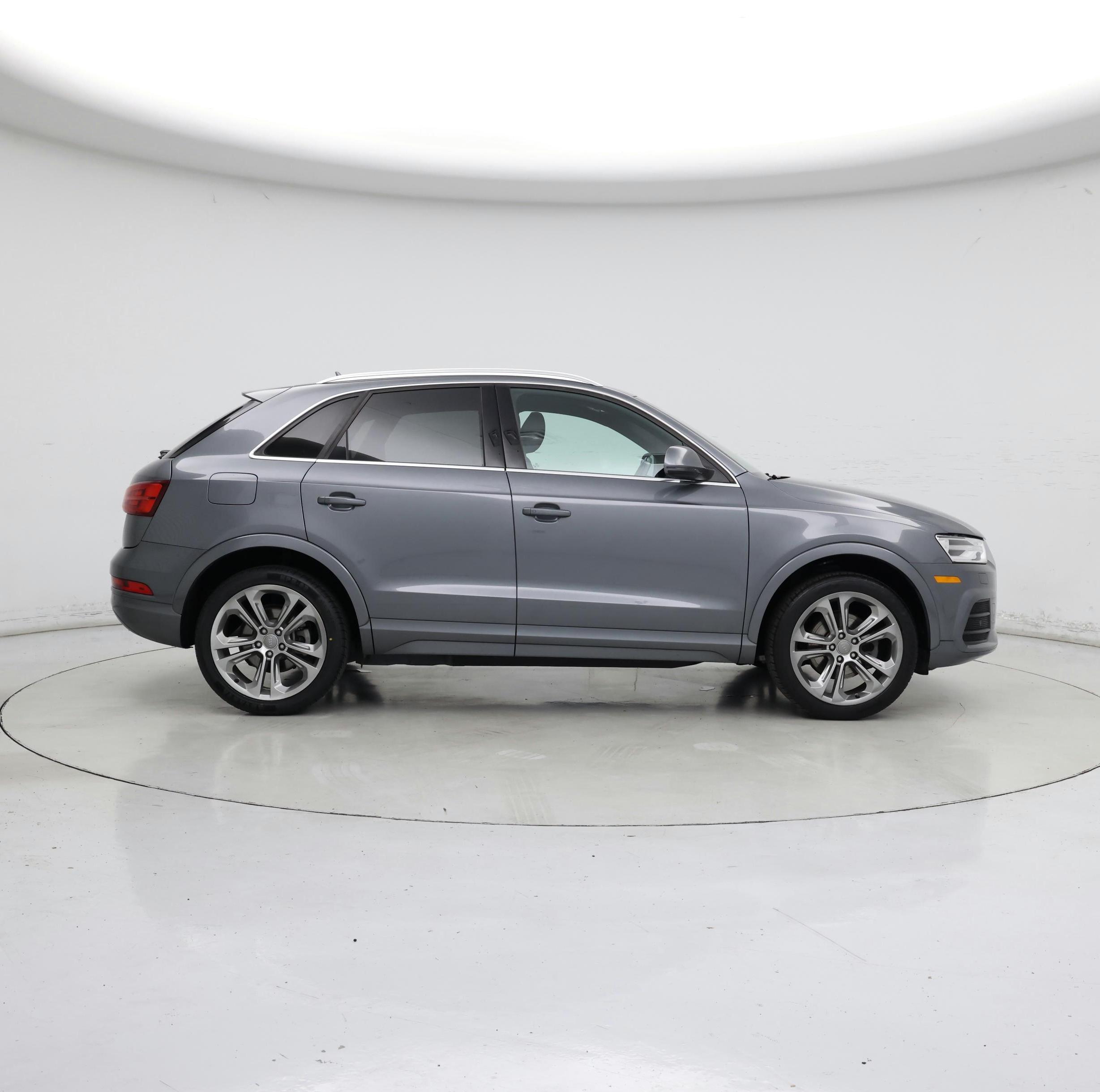 Thumbnail: 2016 Audi Q3 - 7