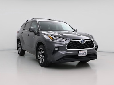 2021 Toyota Highlander XLE -
                Fresno, CA