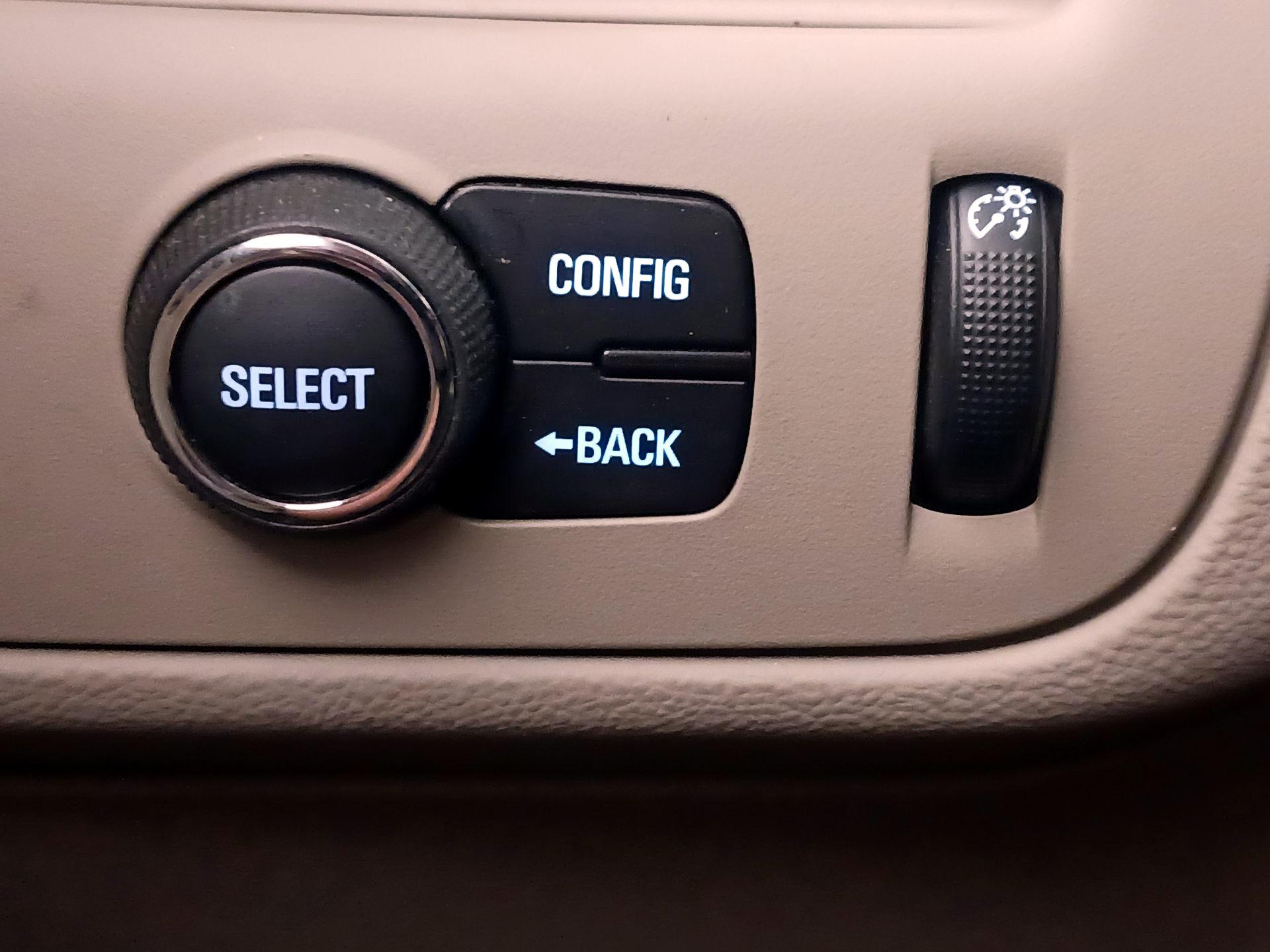 Thumbnail: 2014 Chevrolet Volt - 13