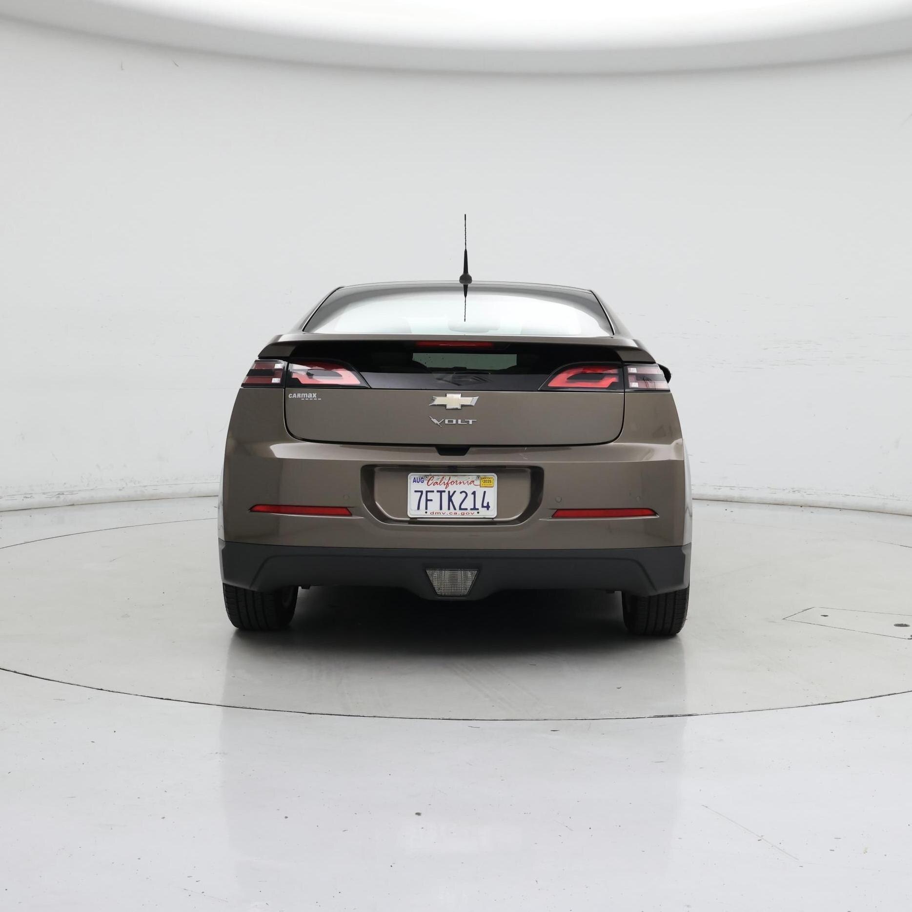 Thumbnail: 2014 Chevrolet Volt - 6