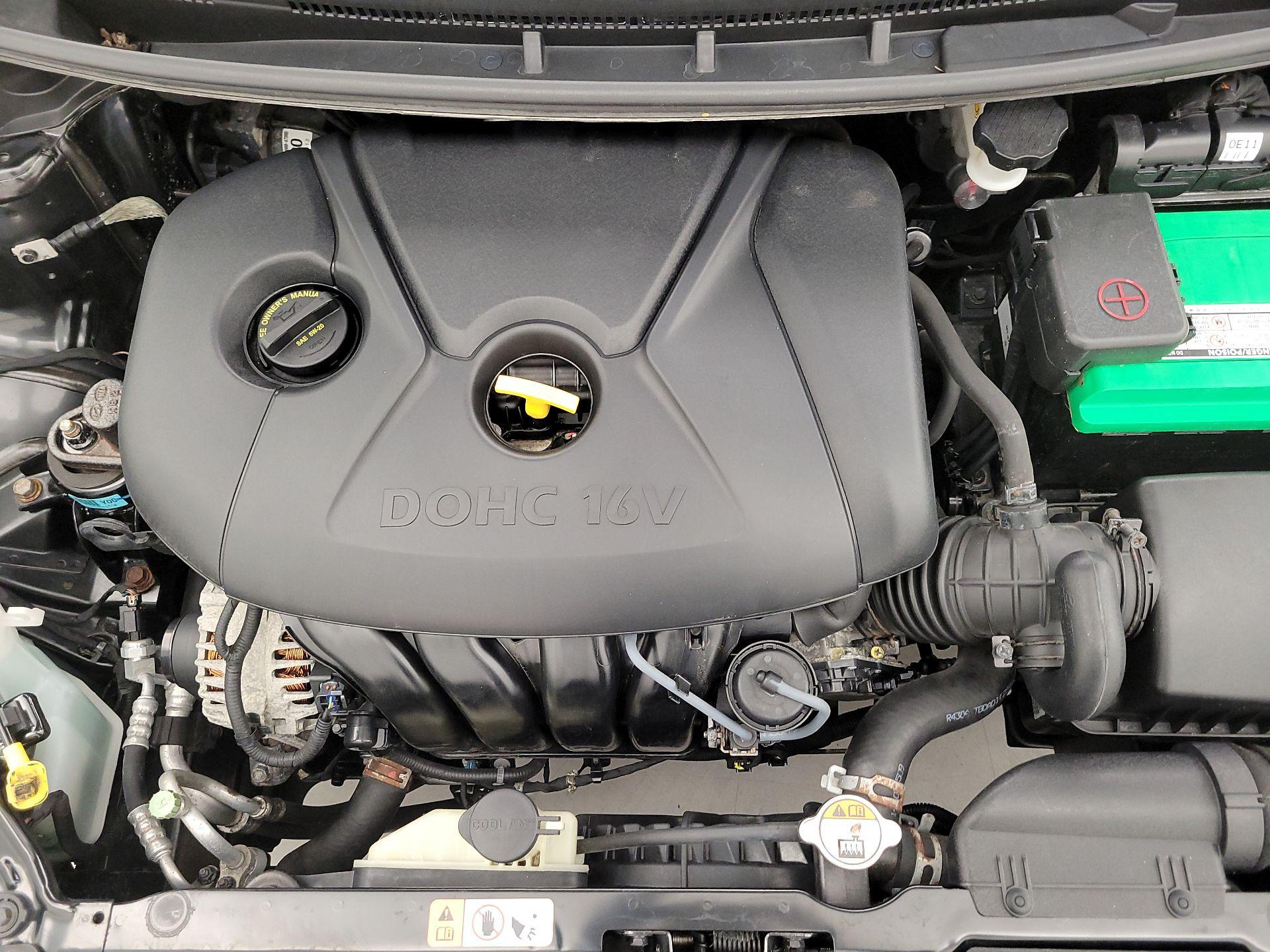 Thumbnail: 2015 Kia Forte - 19