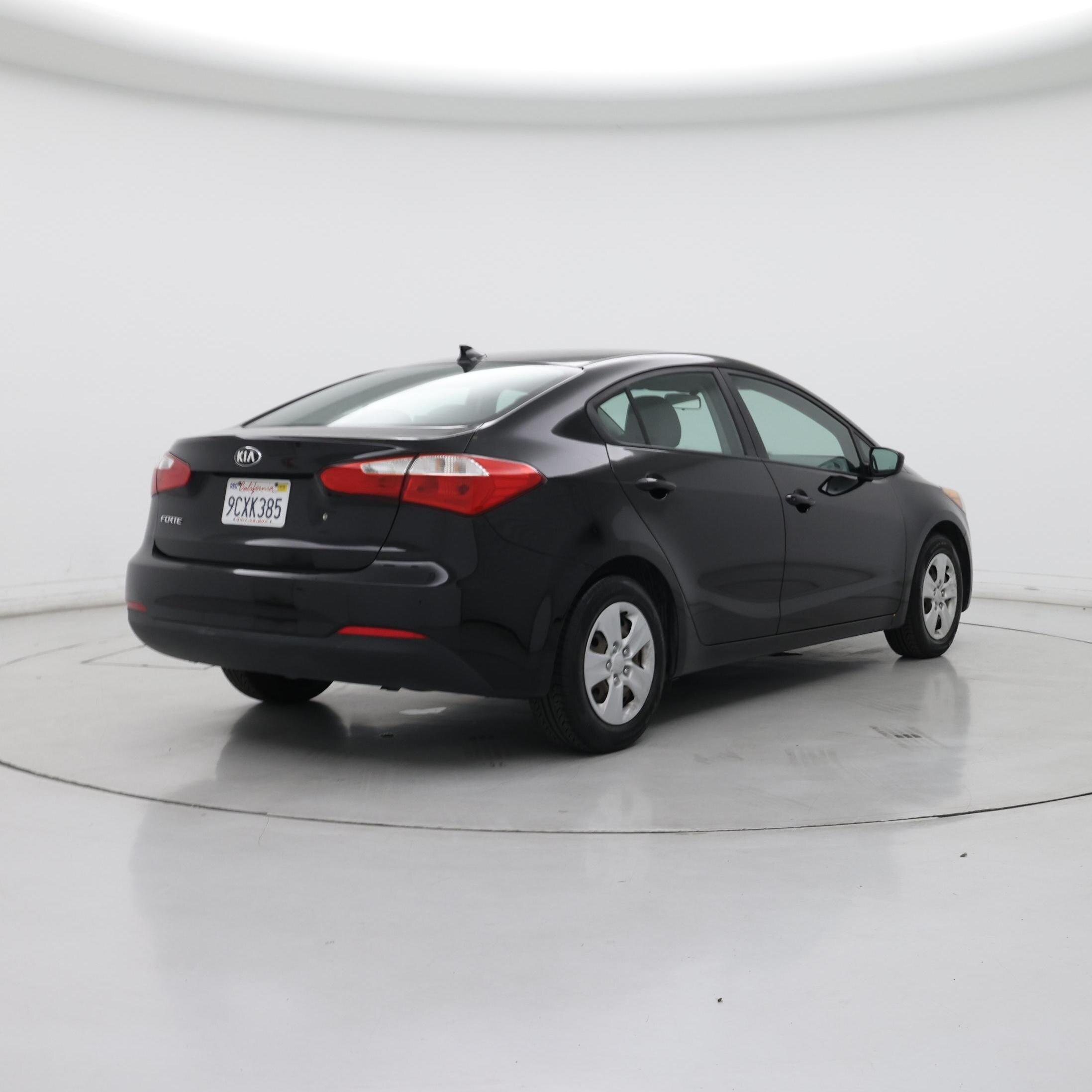 Thumbnail: 2015 Kia Forte - 8