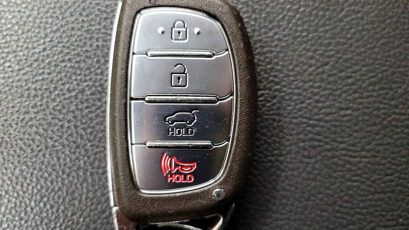 2018 Hyundai Ioniq SEL 22
