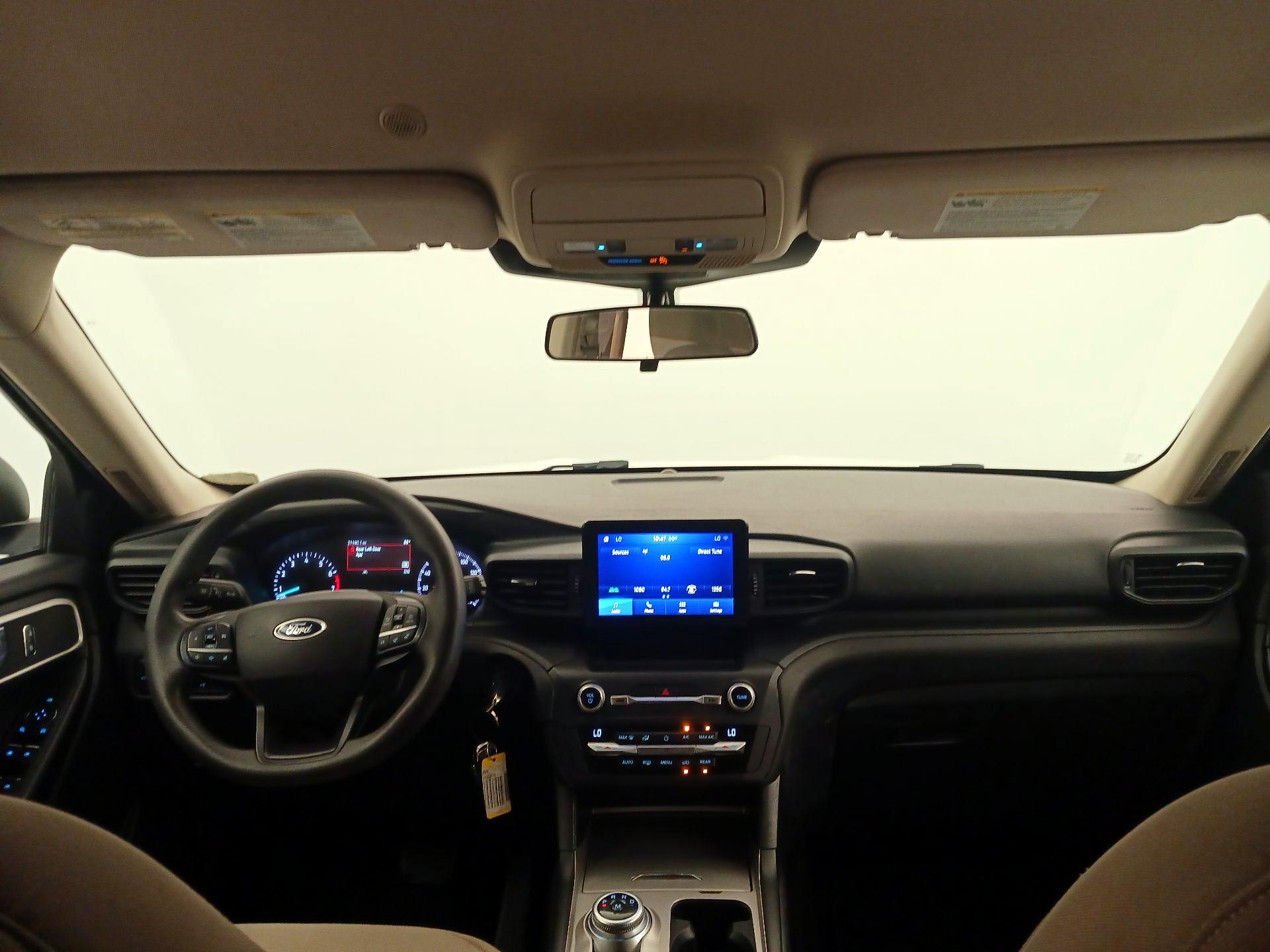 Thumbnail: 2020 Ford Explorer - 9