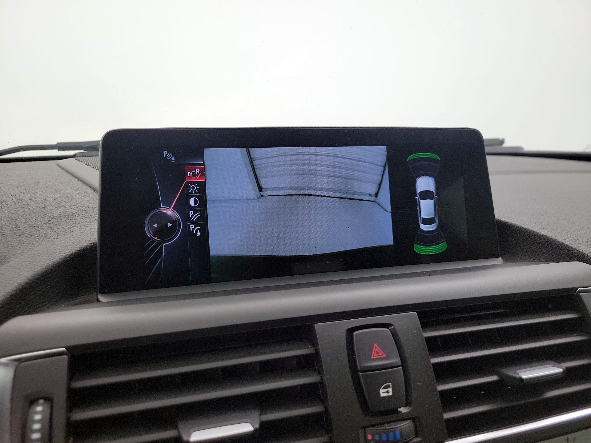 Thumbnail: 2016 BMW 2 Series - 15