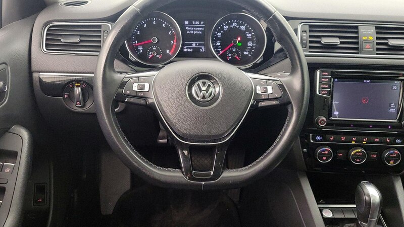 2016 Volkswagen Jetta SEL 10