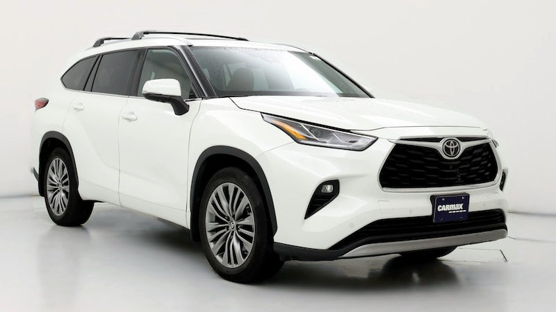 2021 Toyota Highlander Platinum Hero Image