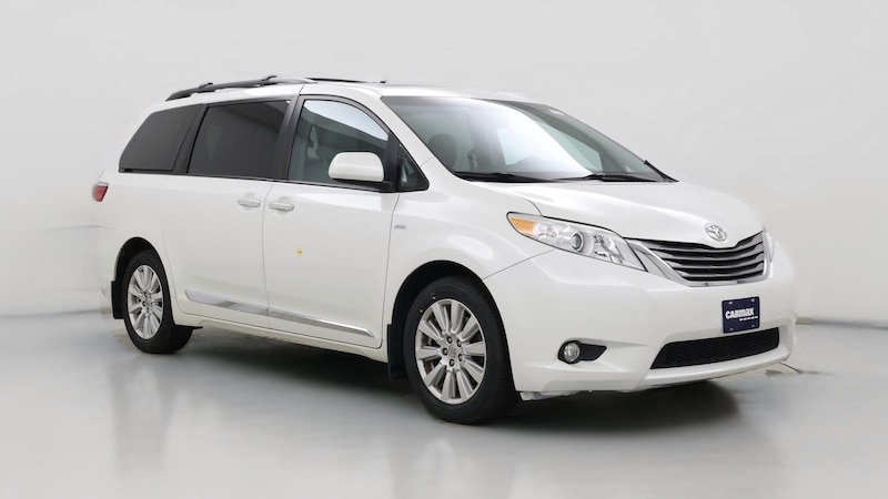 2017 Toyota Sienna XLE Hero Image