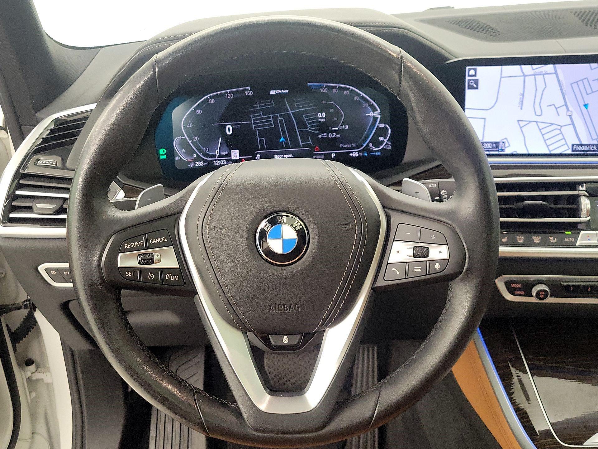 Thumbnail: 2021 BMW X5 - 10