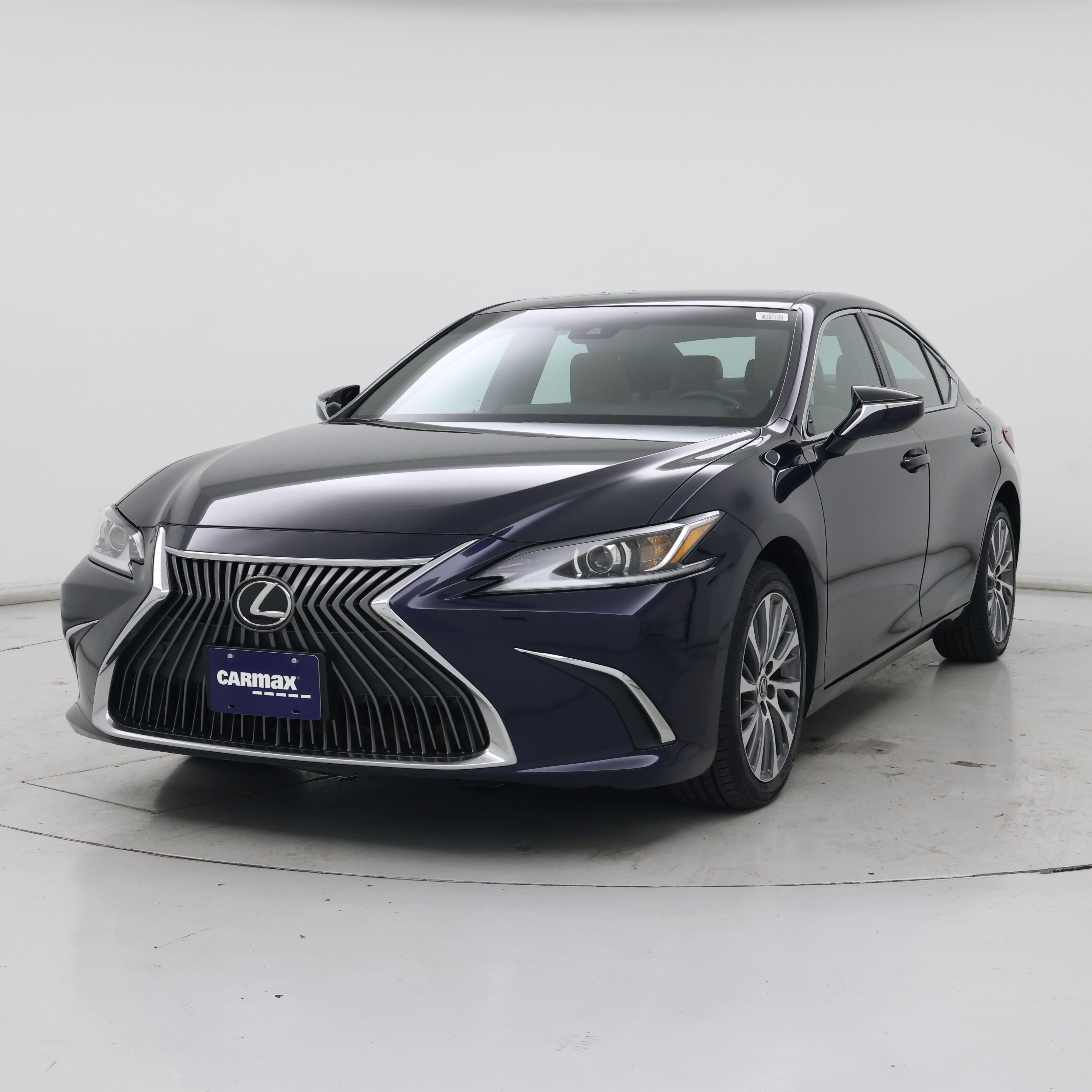 Thumbnail: 2021 Lexus ES - 4