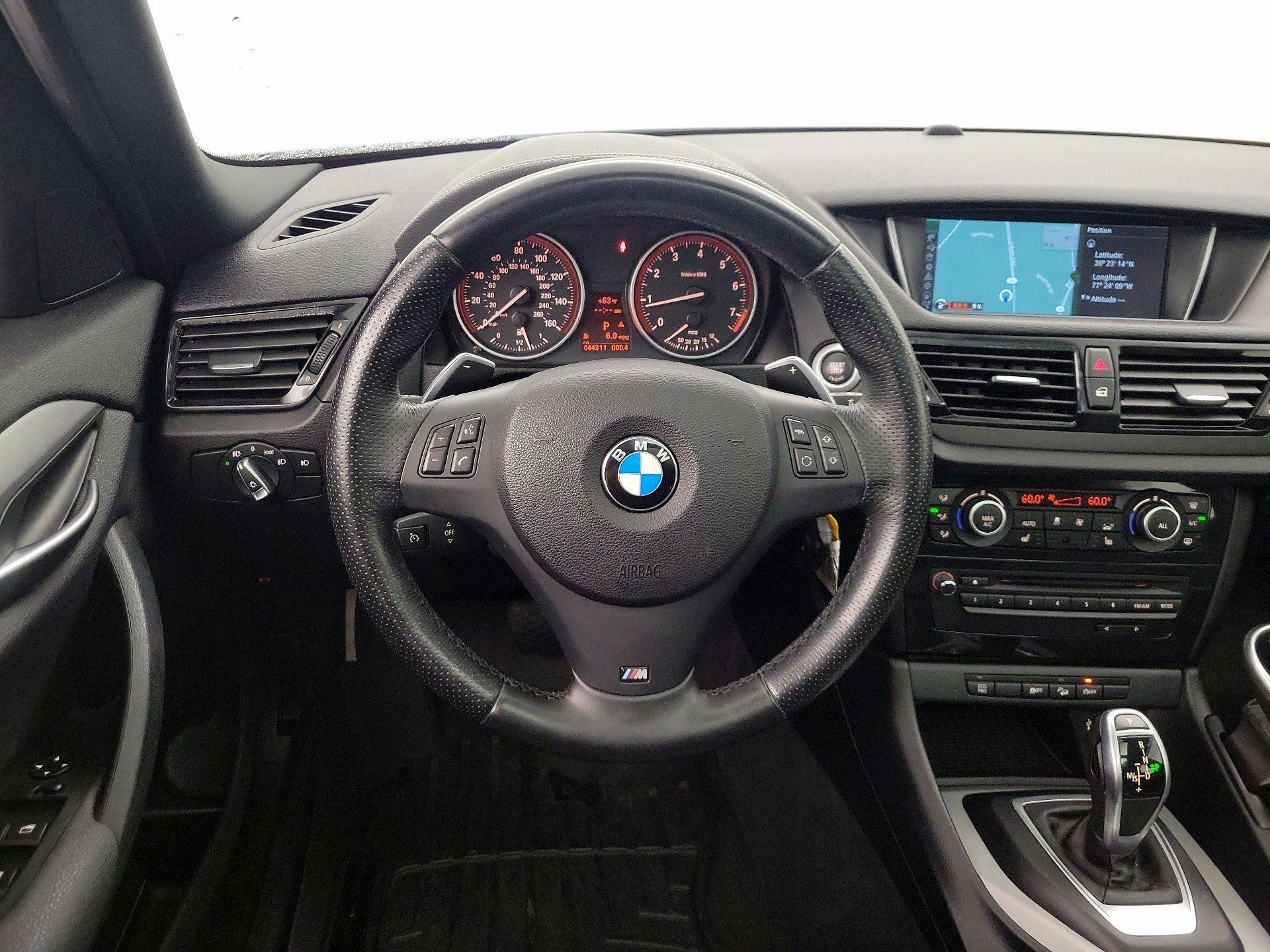 Thumbnail: 2015 BMW X1 - 10