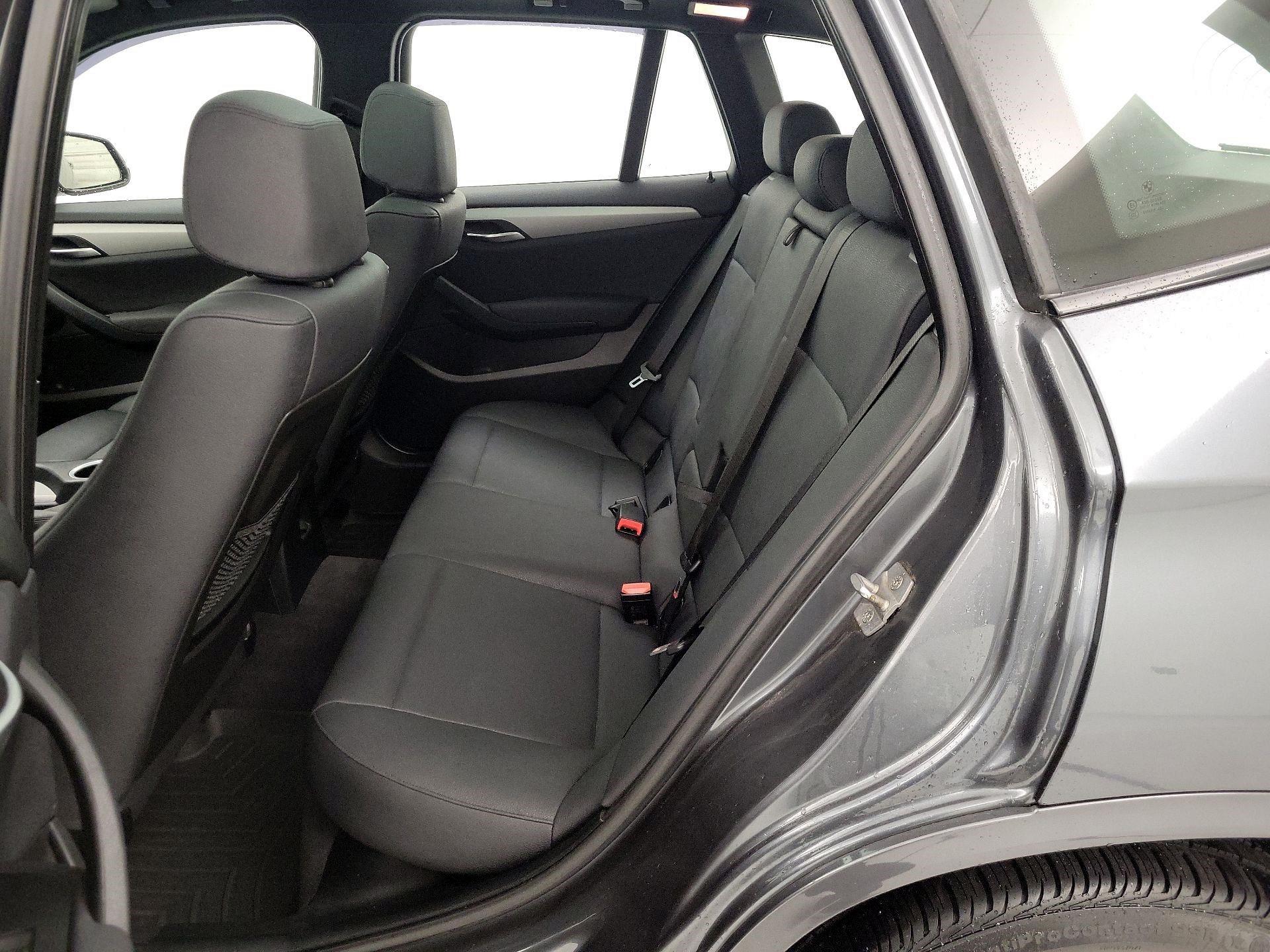 Thumbnail: 2015 BMW X1 - 20