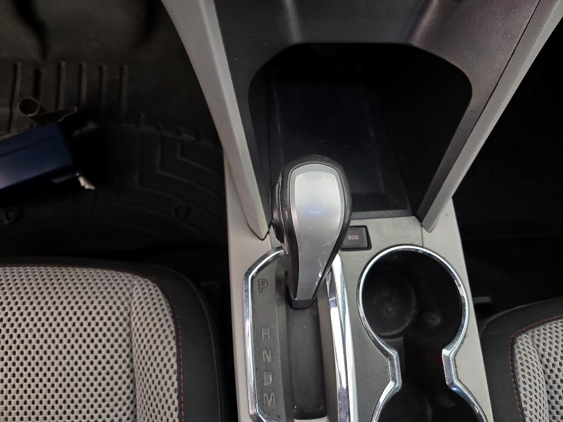 Thumbnail: 2014 GMC Terrain - 16