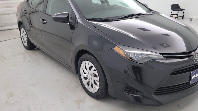 2019 Toyota Corolla LE Hero Image