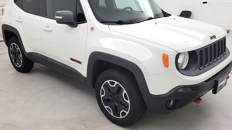 2015 Jeep Renegade Trailhawk Hero Image