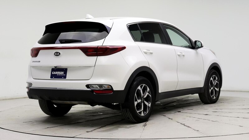 2022 Kia Sportage LX 8