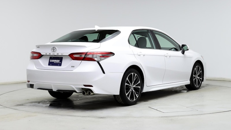 2019 Toyota Camry SE 8