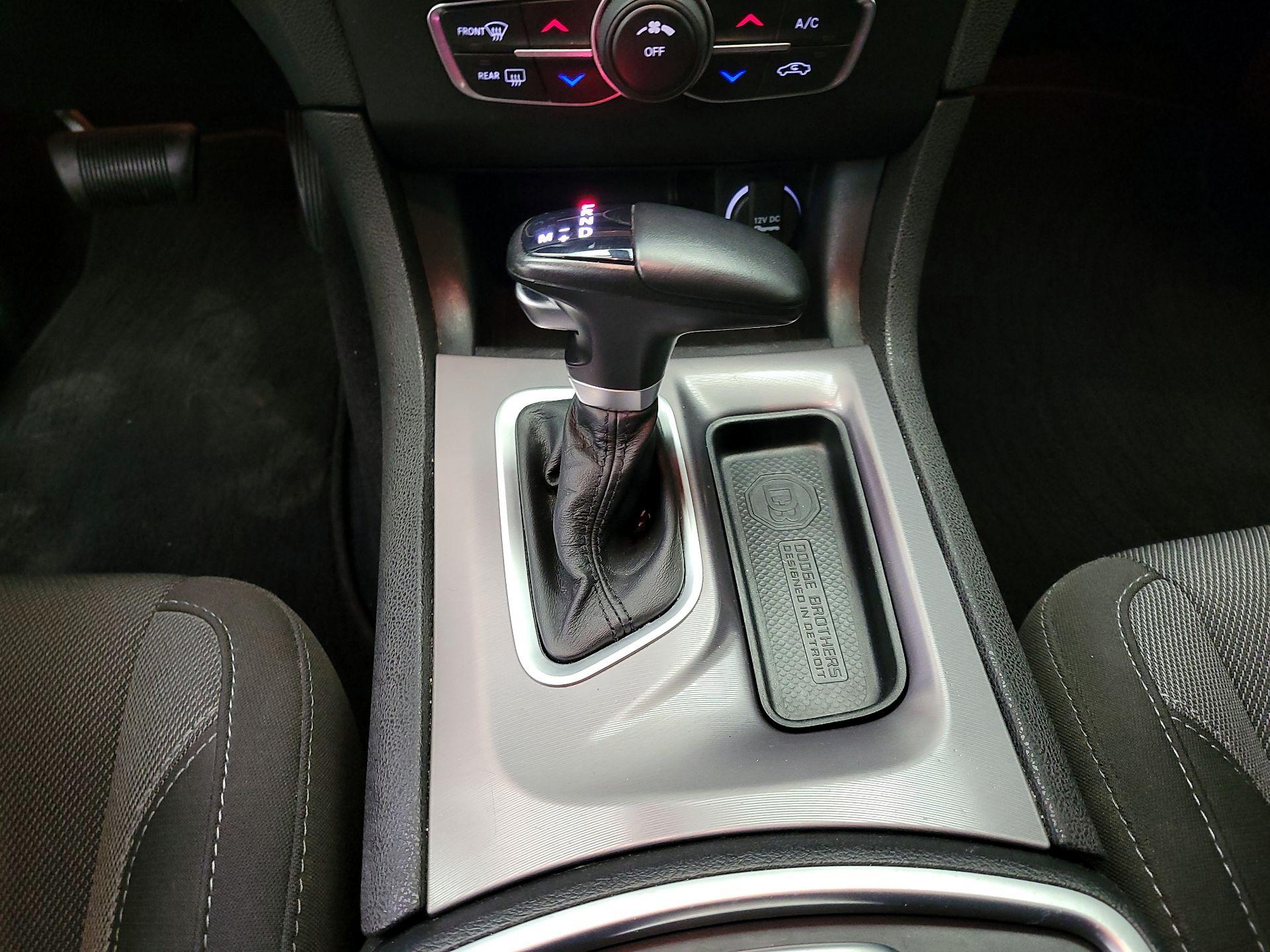 Thumbnail: 2022 Dodge Charger - 17