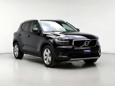 2022 Volvo XC40 T4 Momentum -
                Kenosha, WI