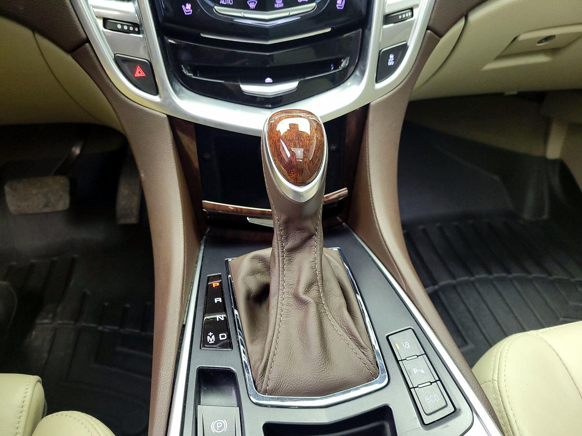 Thumbnail: 2014 Cadillac SRX - 17