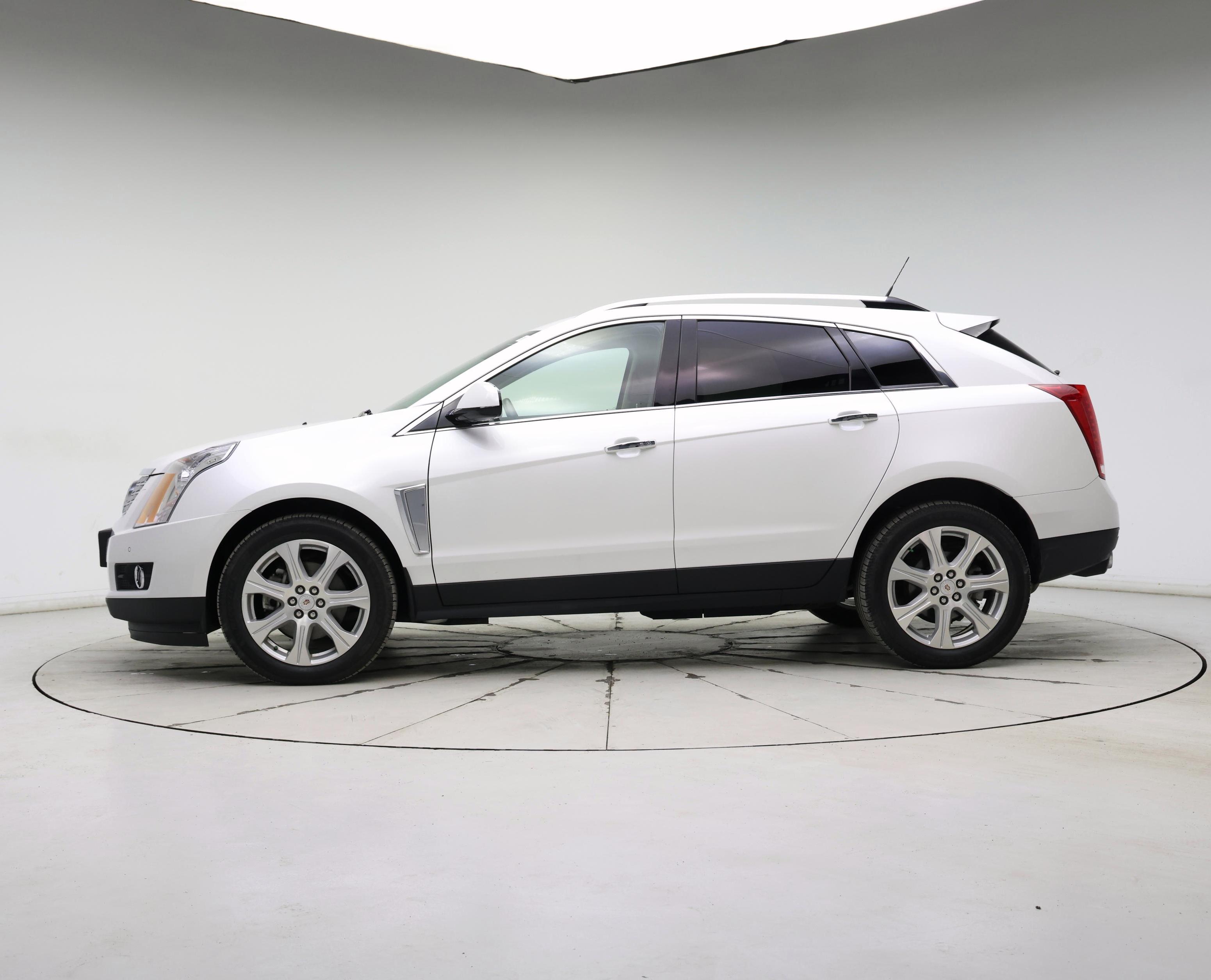 Thumbnail: 2014 Cadillac SRX - 3