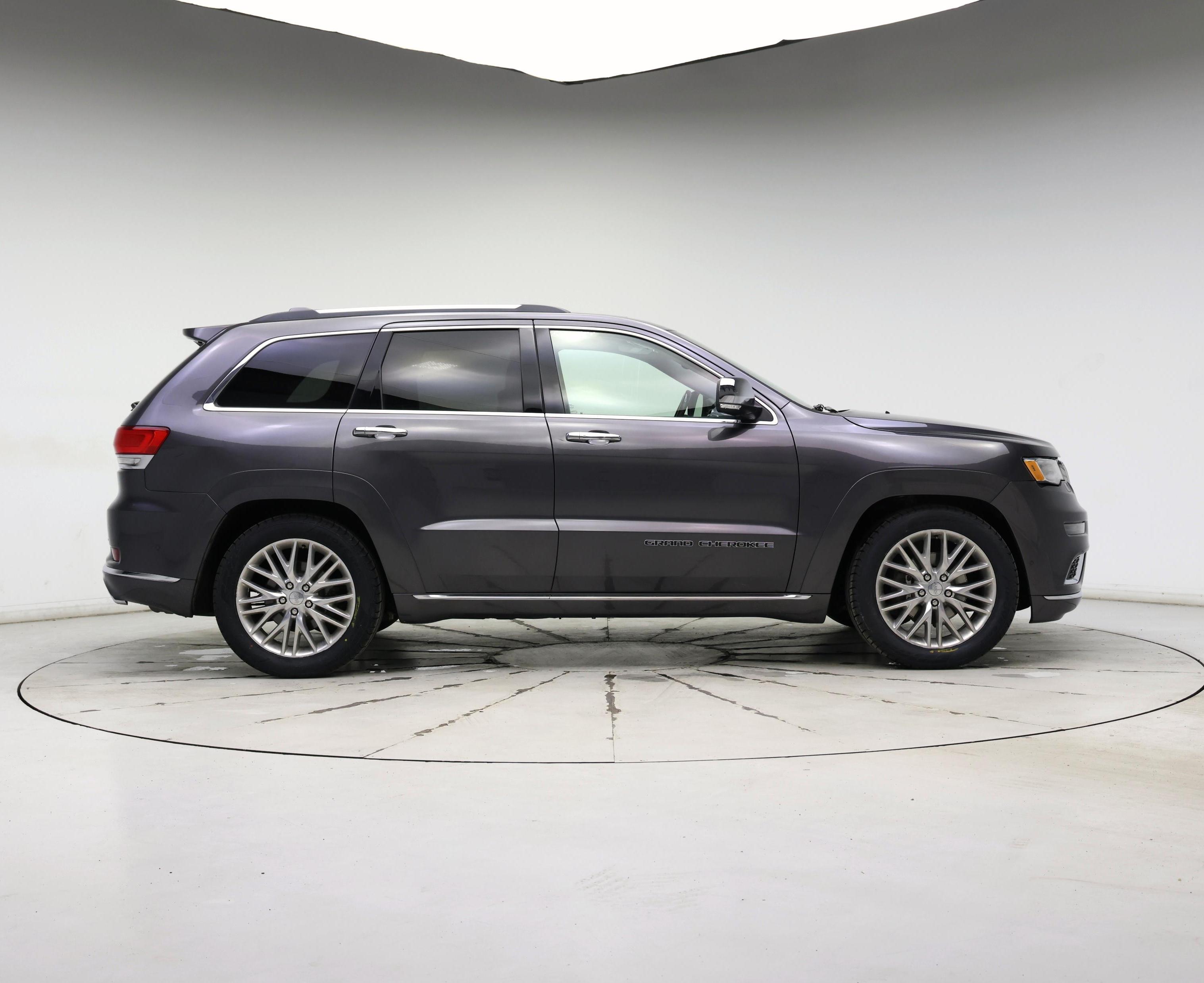 Thumbnail: 2017 Jeep Grand Cherokee - 7